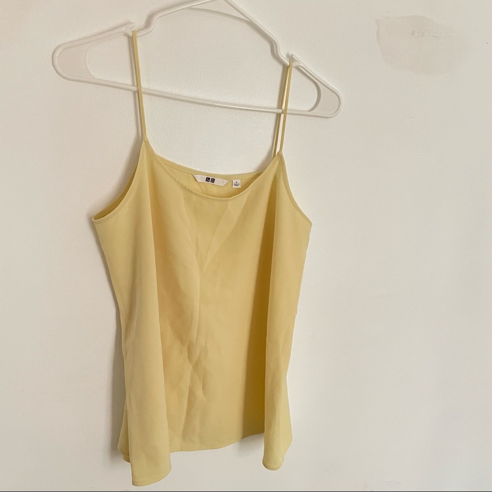 Uniqlo cami tank yellow